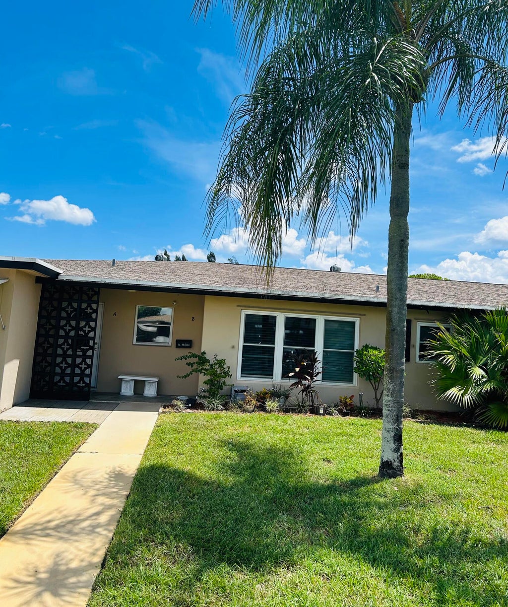 Photo of 842 Highpoint Boulevard N #B, Delray Beach, FL 33445 (MLS # R11118541)