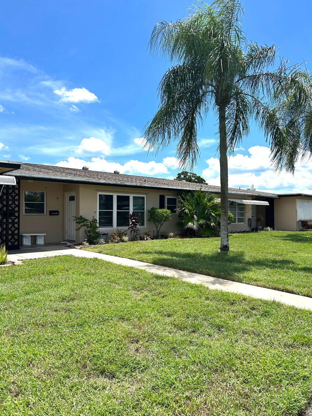 Photo of 842 Highpoint Boulevard N #B, Delray Beach, FL 33445 (MLS # R11118541)