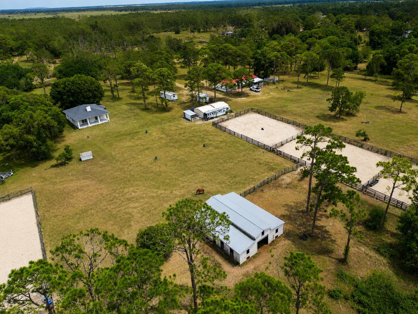 COUNTRY HILLS ESTATES - Land