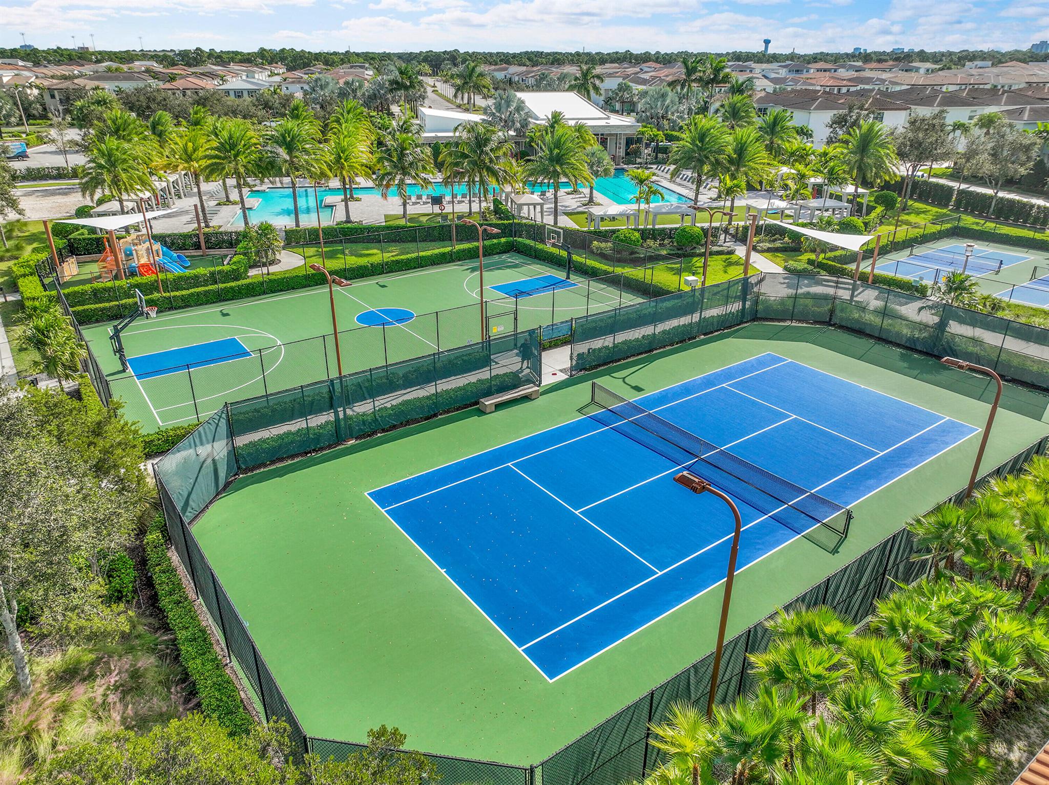 ALTON NEIGHBORHOOD - Residential