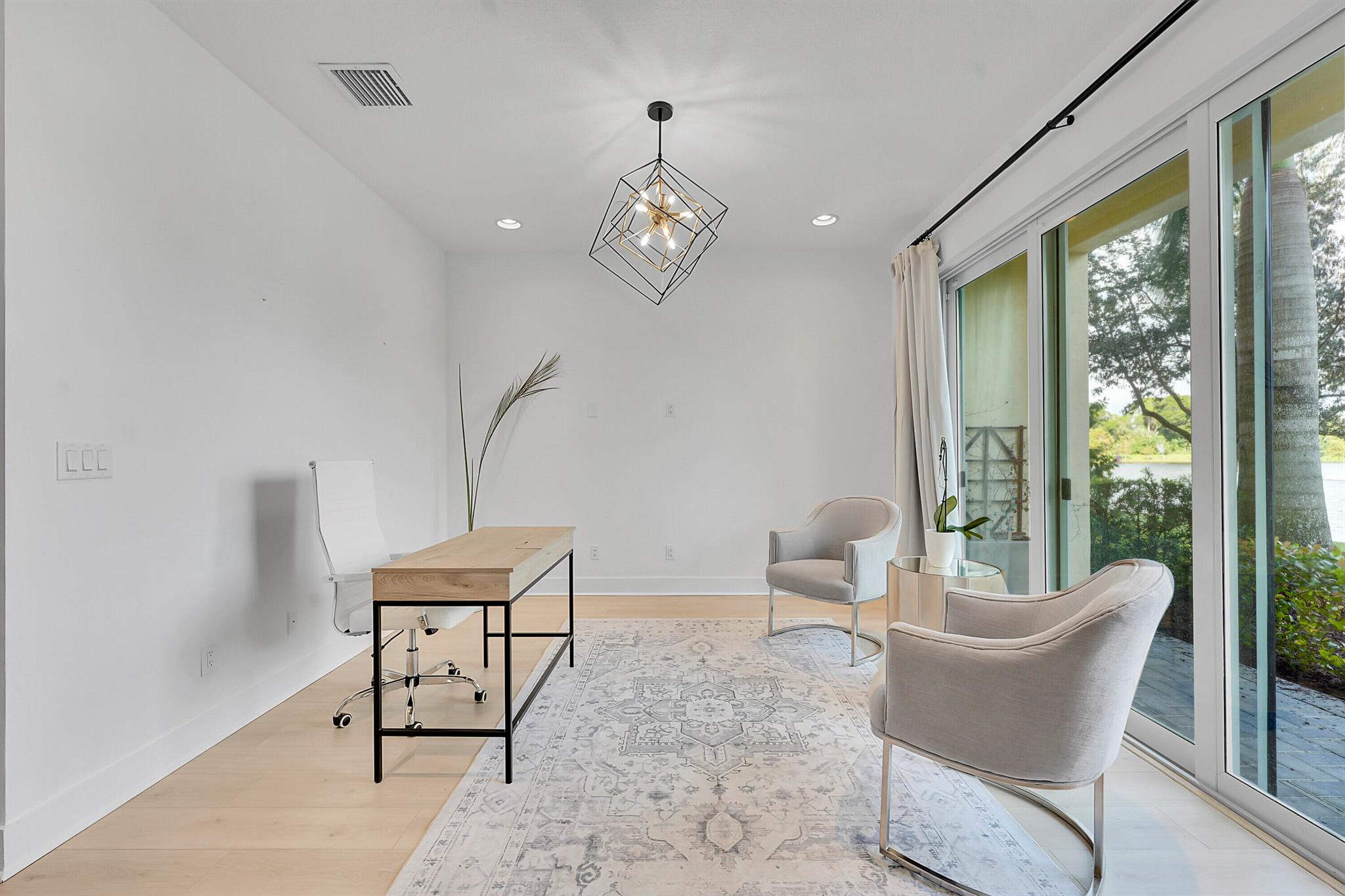 ALTON NEIGHBORHOOD - Residential