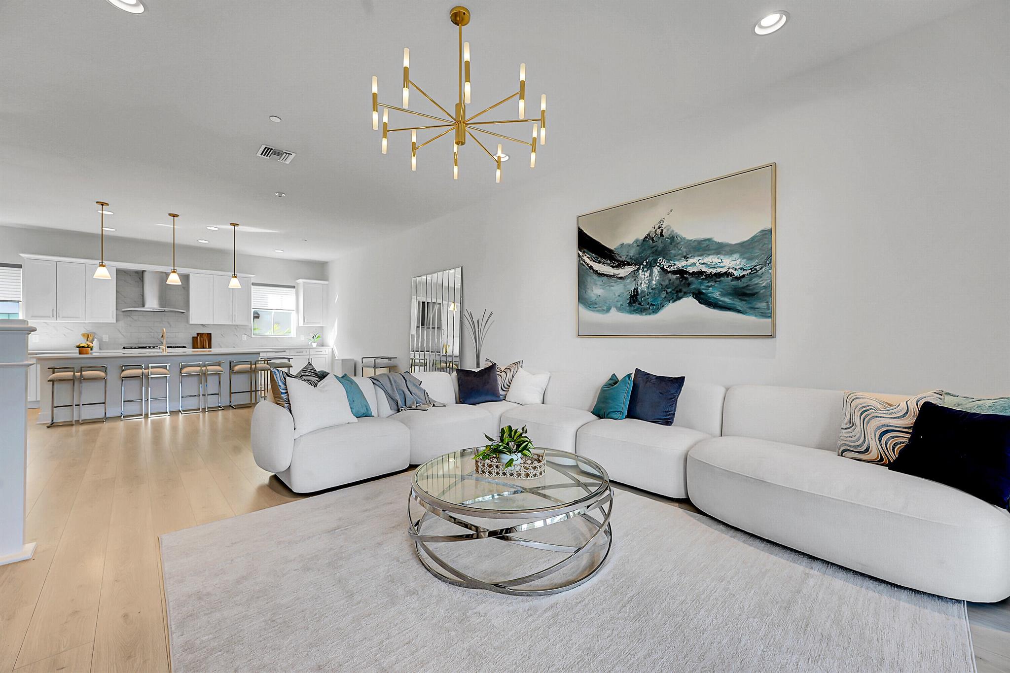 ALTON NEIGHBORHOOD - Residential