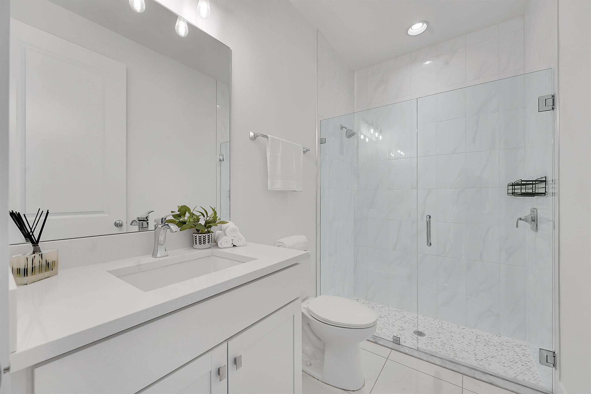 ALTON NEIGHBORHOOD - Residential