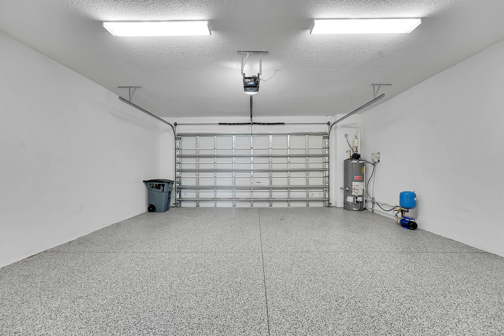 ALTON NEIGHBORHOOD - Residential