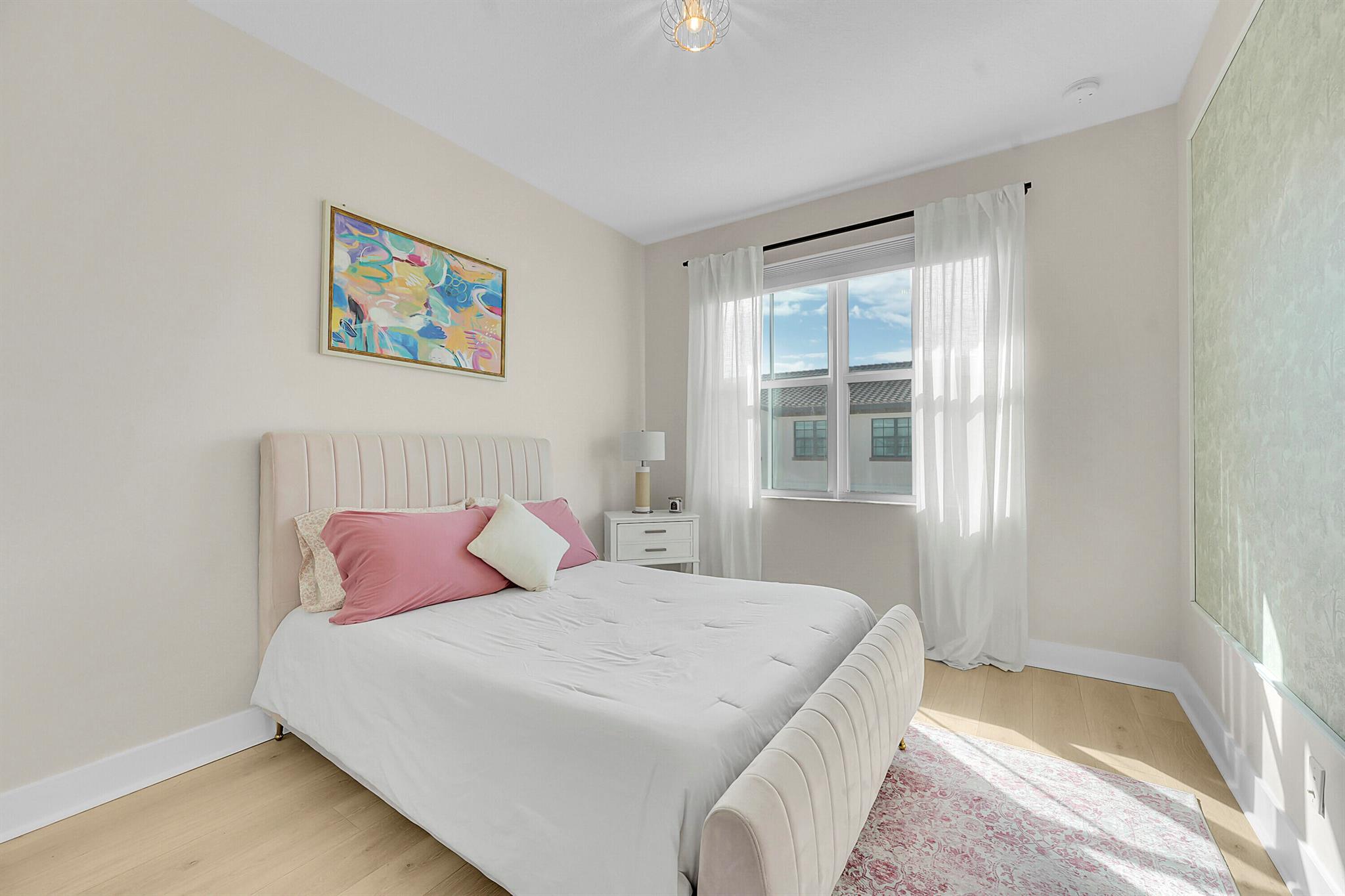 ALTON NEIGHBORHOOD - Residential