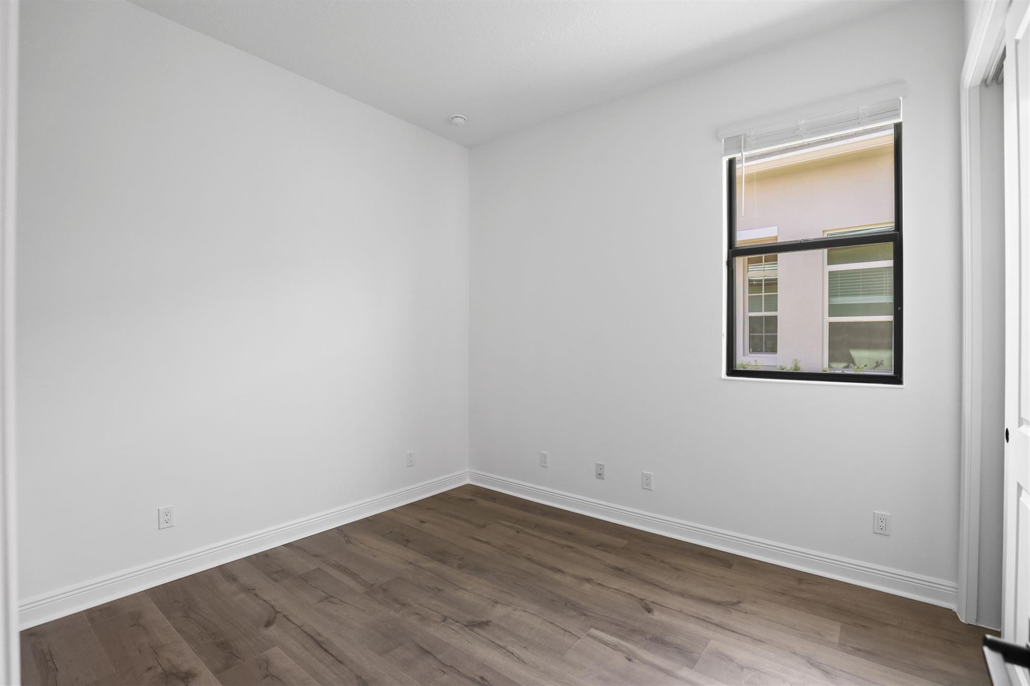 KH RIVELLA LLC - Residential