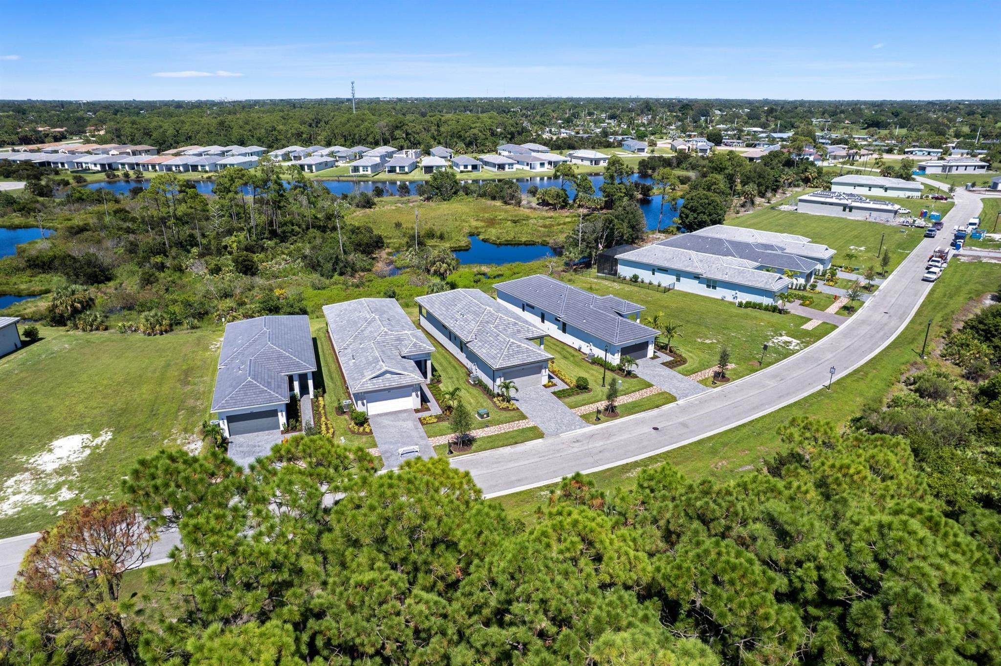 KH RIVELLA LLC - Residential