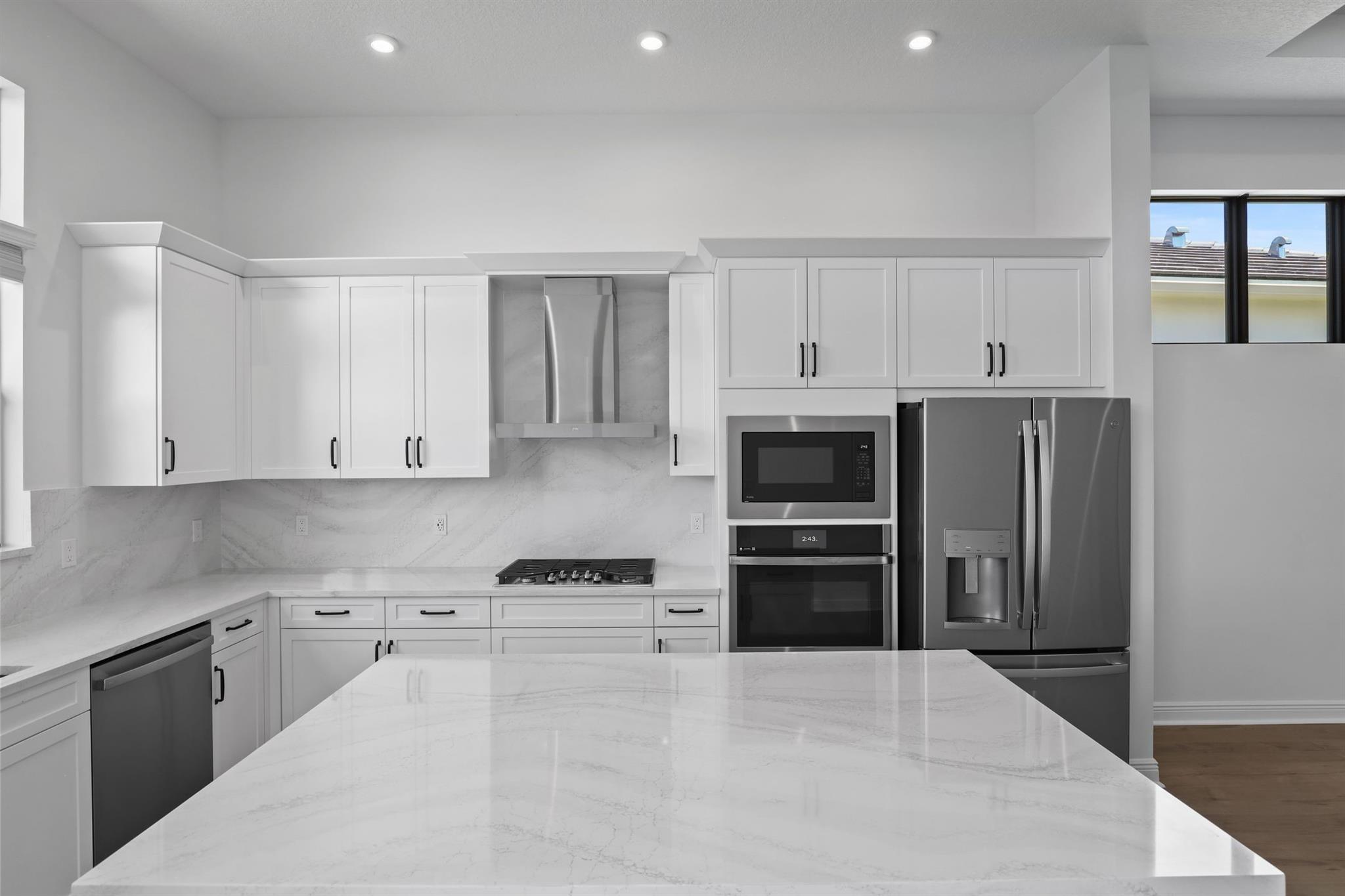 KH RIVELLA LLC - Residential