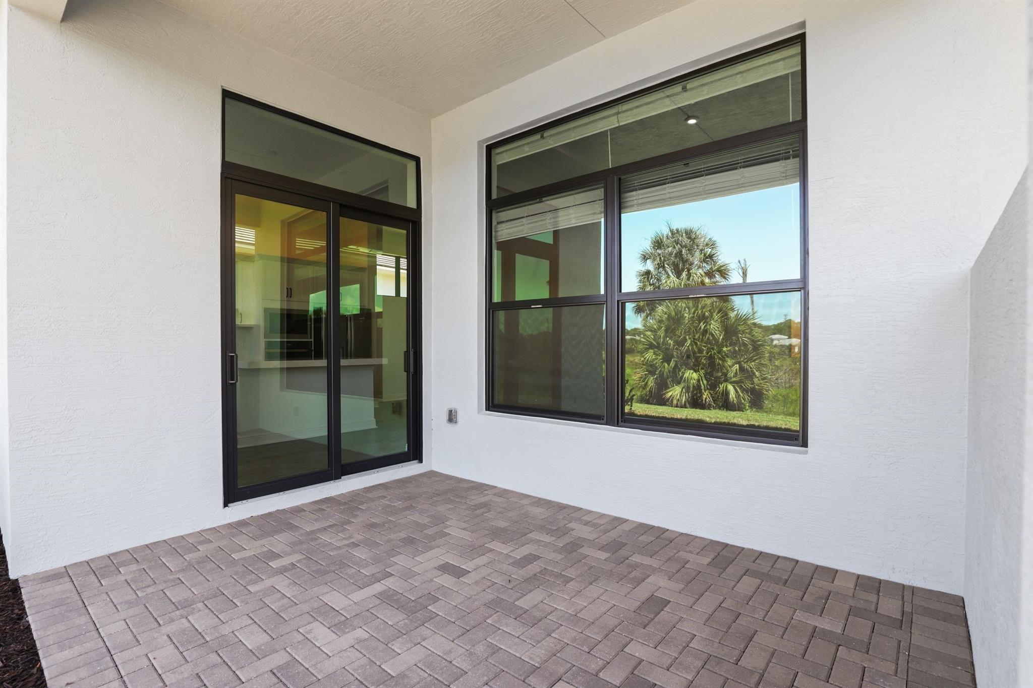 KH RIVELLA LLC - Residential