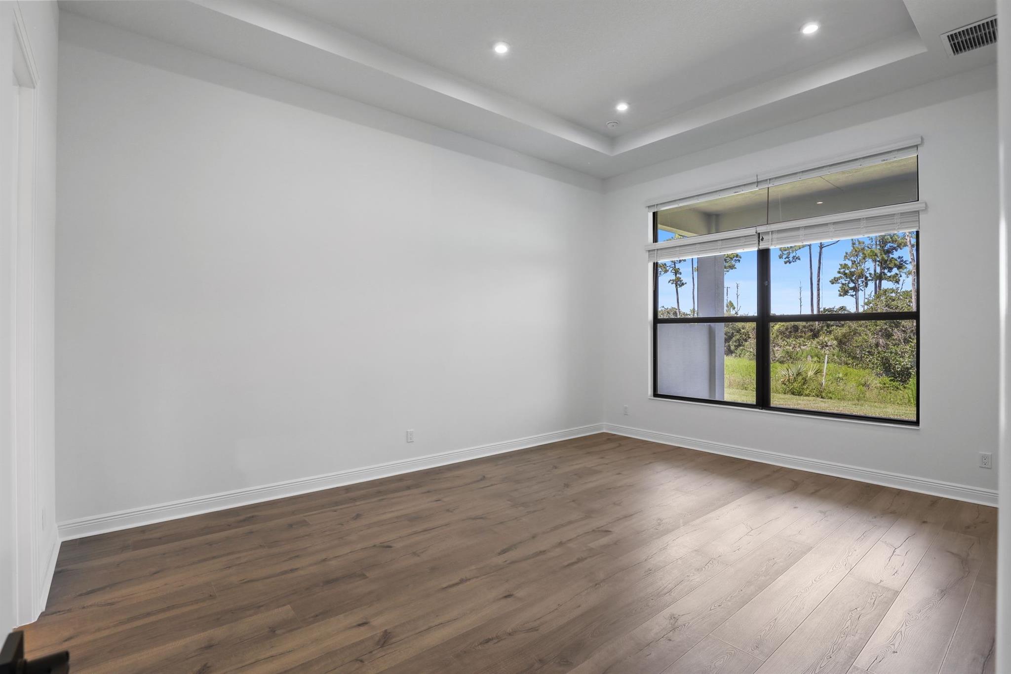 KH RIVELLA LLC - Residential