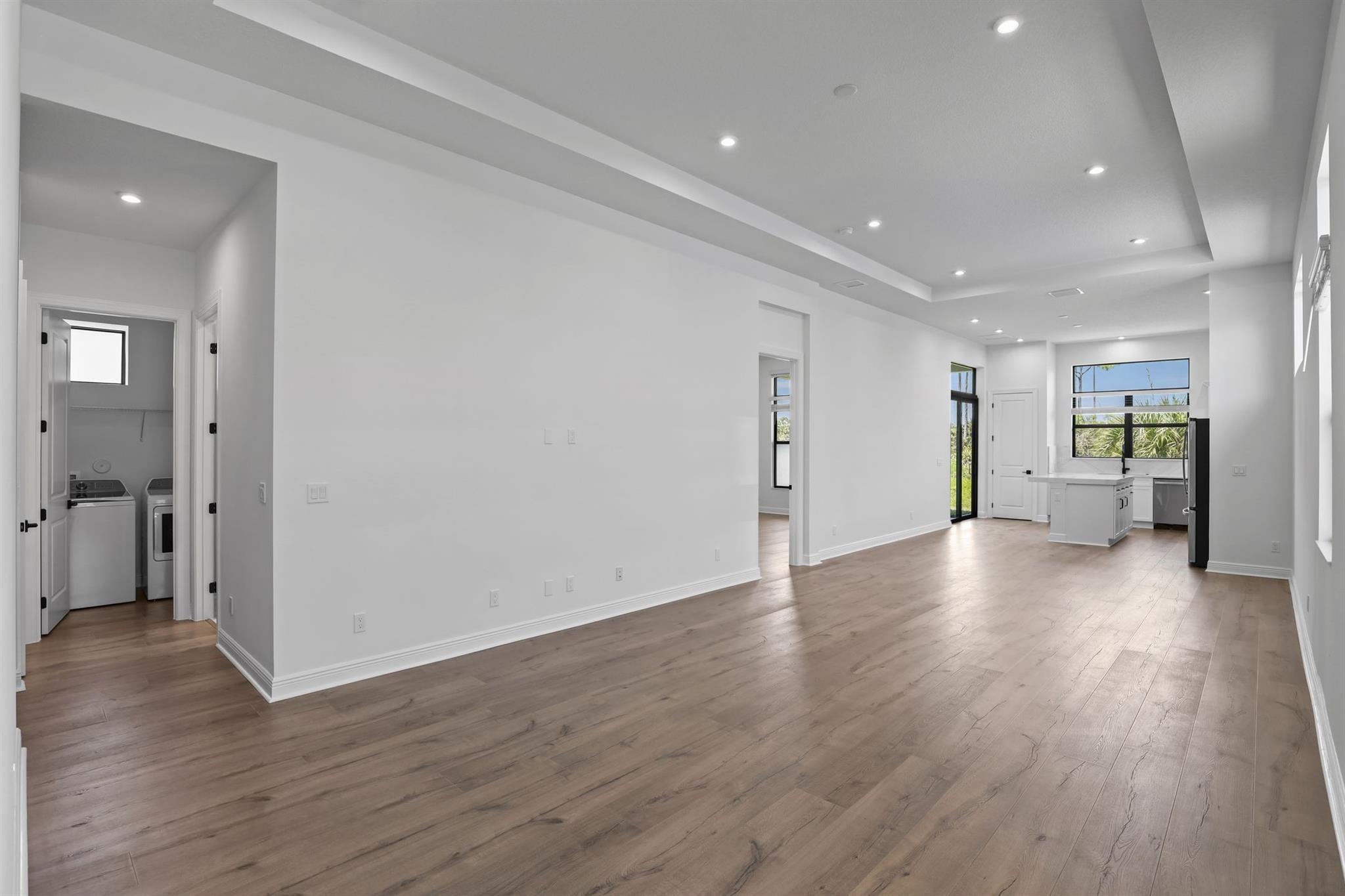 KH RIVELLA LLC - Residential