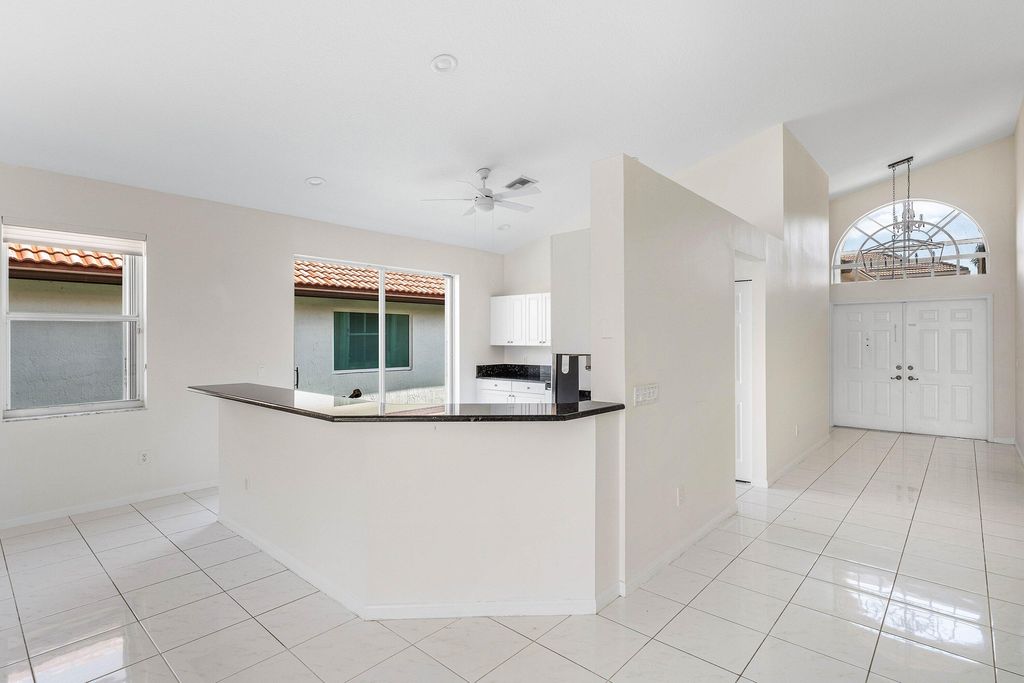 Photo of 13594 Paisley Drive, Delray Beach, FL 33446 (MLS # R11166915)