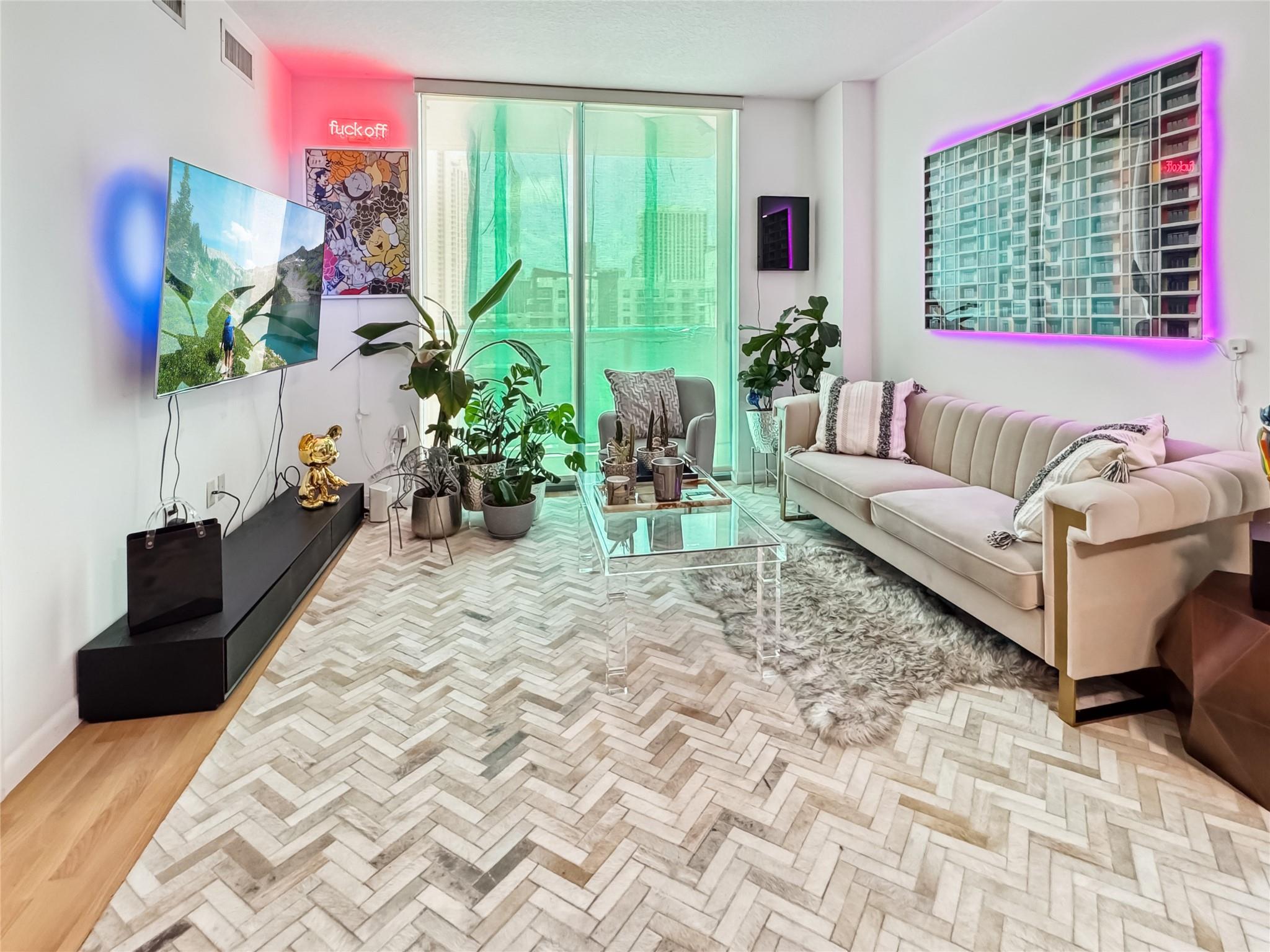 333 NE 24th St 1112