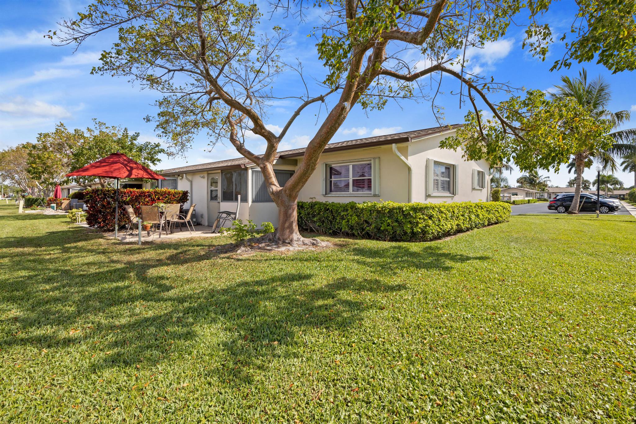 2883 Crosley Drive W A