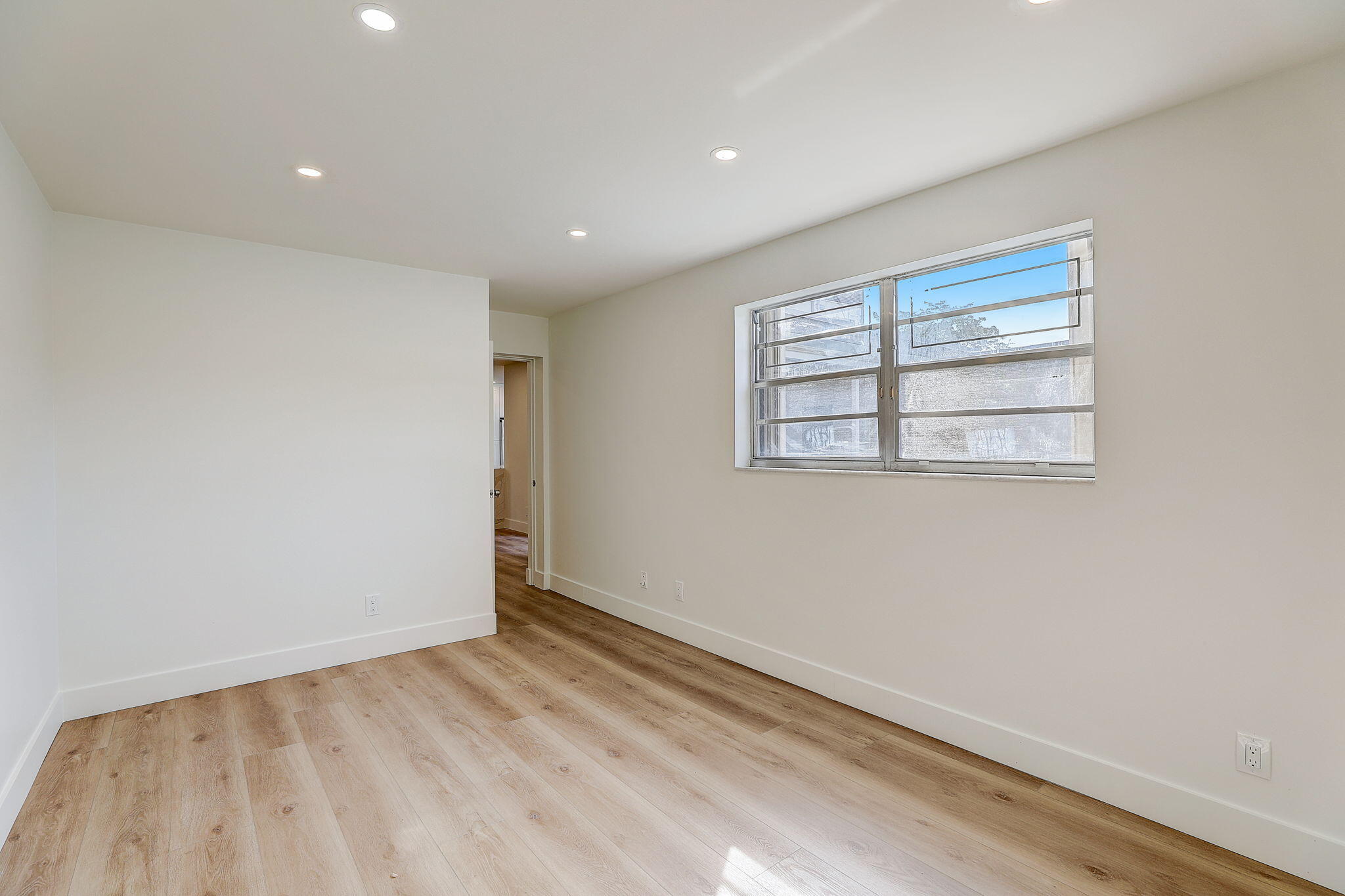 HOLLYWOOD HILLS NORTH SEC ONE - Residential