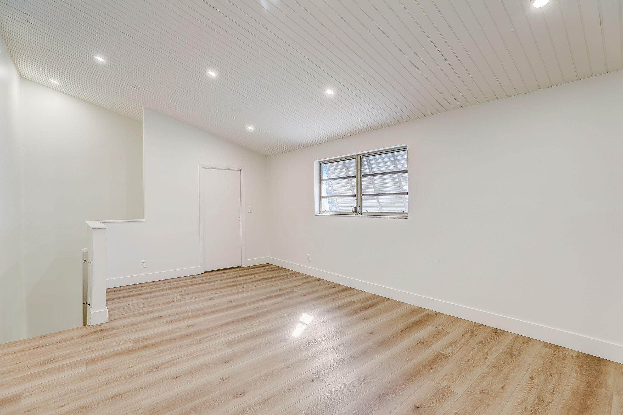 HOLLYWOOD HILLS NORTH SEC ONE - Residential
