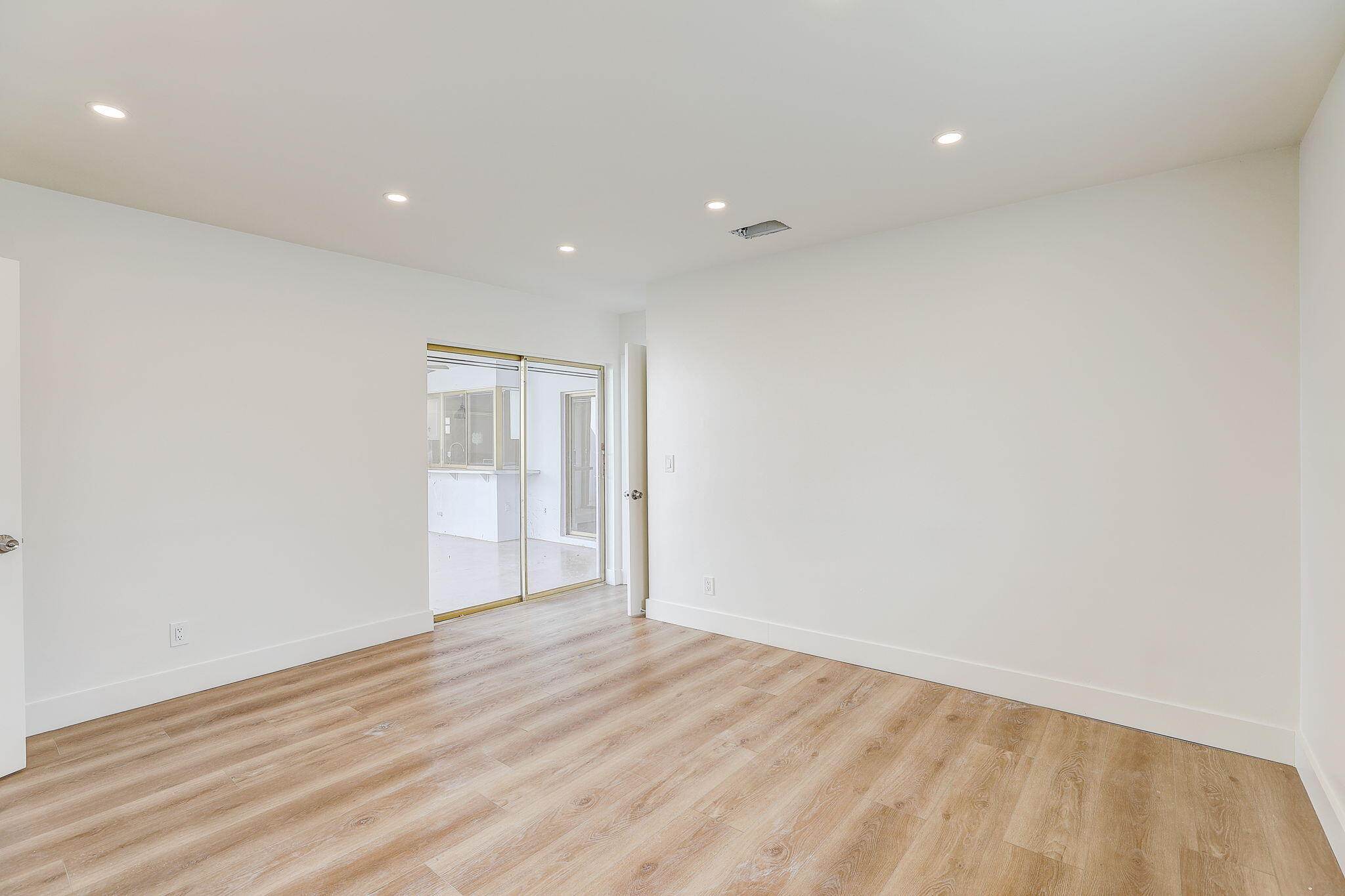 HOLLYWOOD HILLS NORTH SEC ONE - Residential