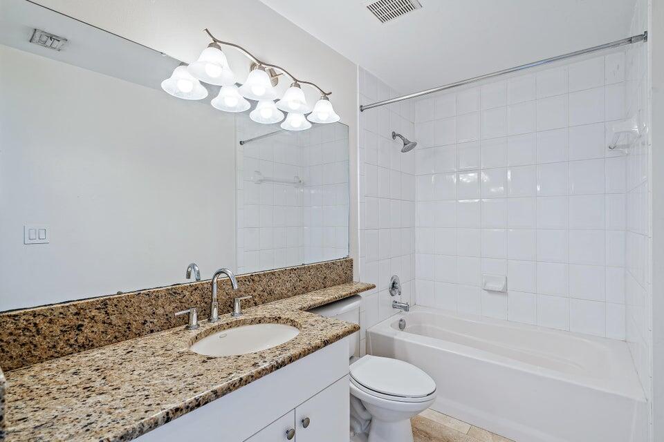 MONTECITO PALM BEACH COND - Residential