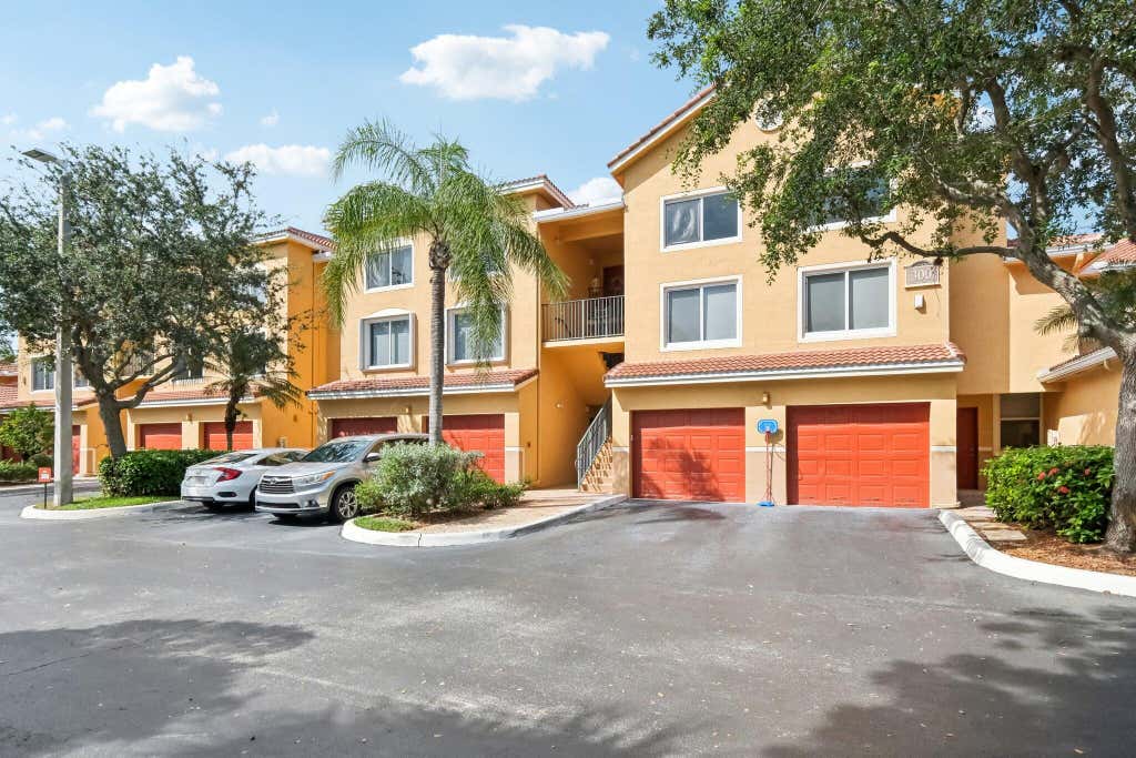 Photo of 300 Scotia Drive #304, Hypoluxo, FL 33462 (MLS # B26063849)
