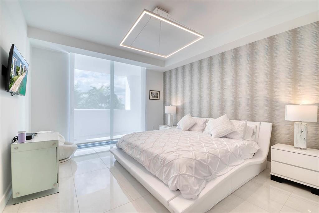 5000 North Ocean - Residential