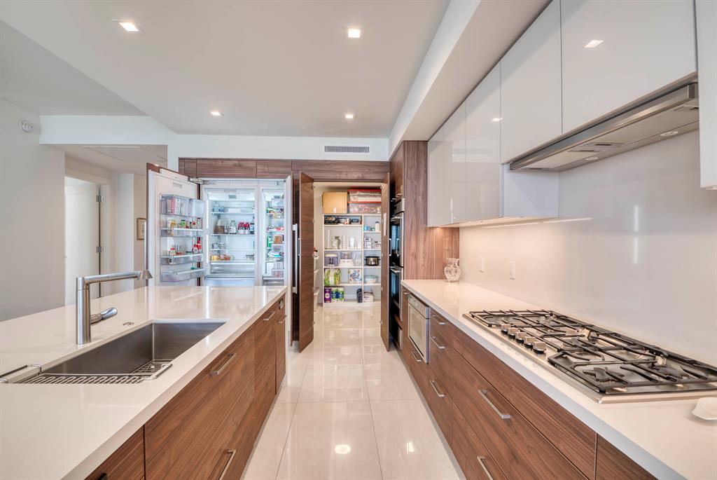 5000 North Ocean - Residential