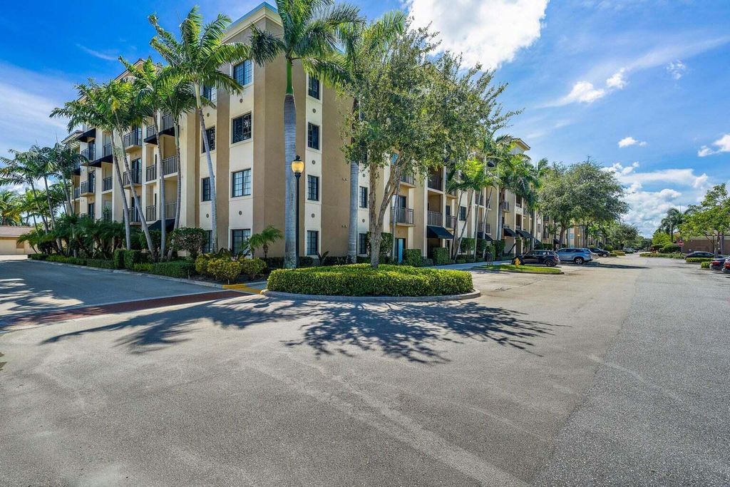 Photo of 4903 Midtown Lane #3416, Palm Beach Gardens, FL 33418 (MLS # R10906504)