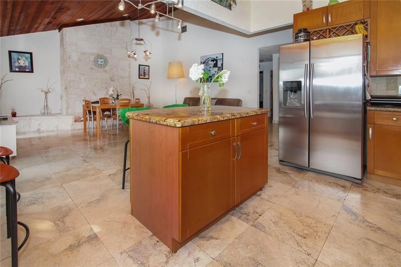 Bermuda Riviera - Residential