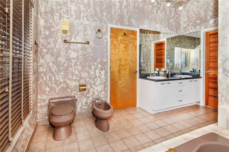 Bermuda Riviera - Residential