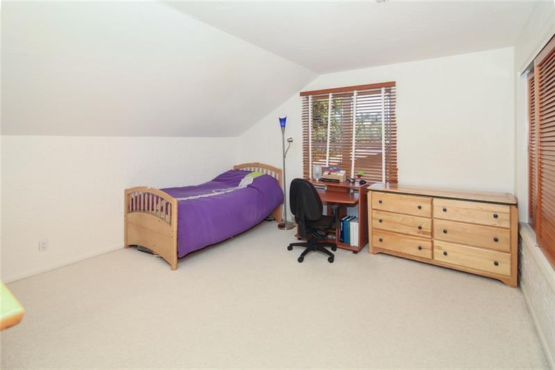 Bermuda Riviera - Residential