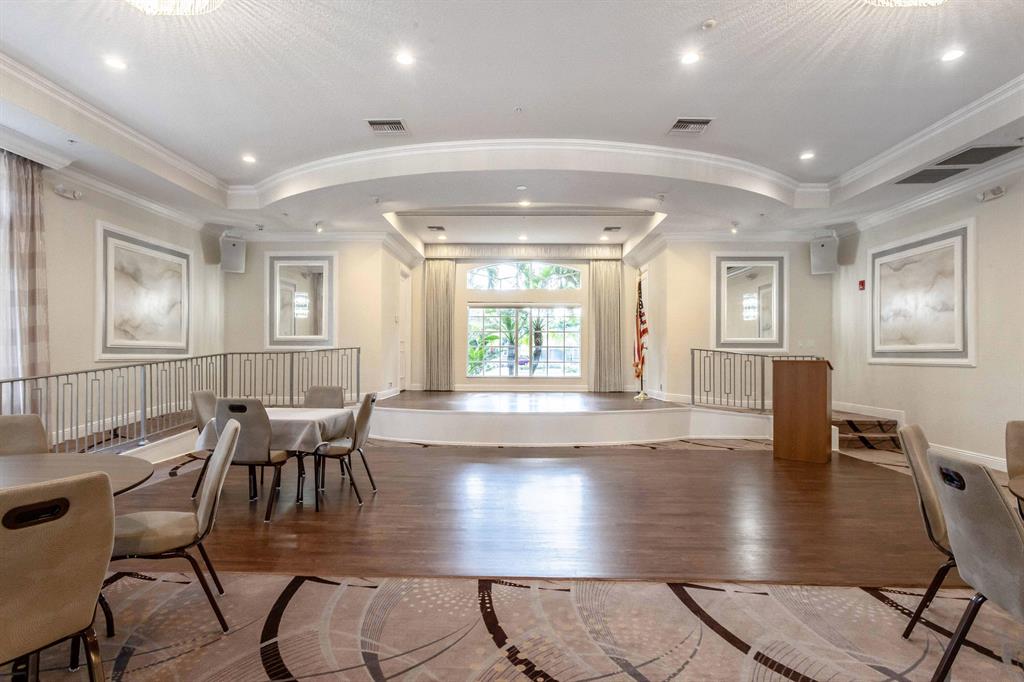 Mizner Falls - Residential