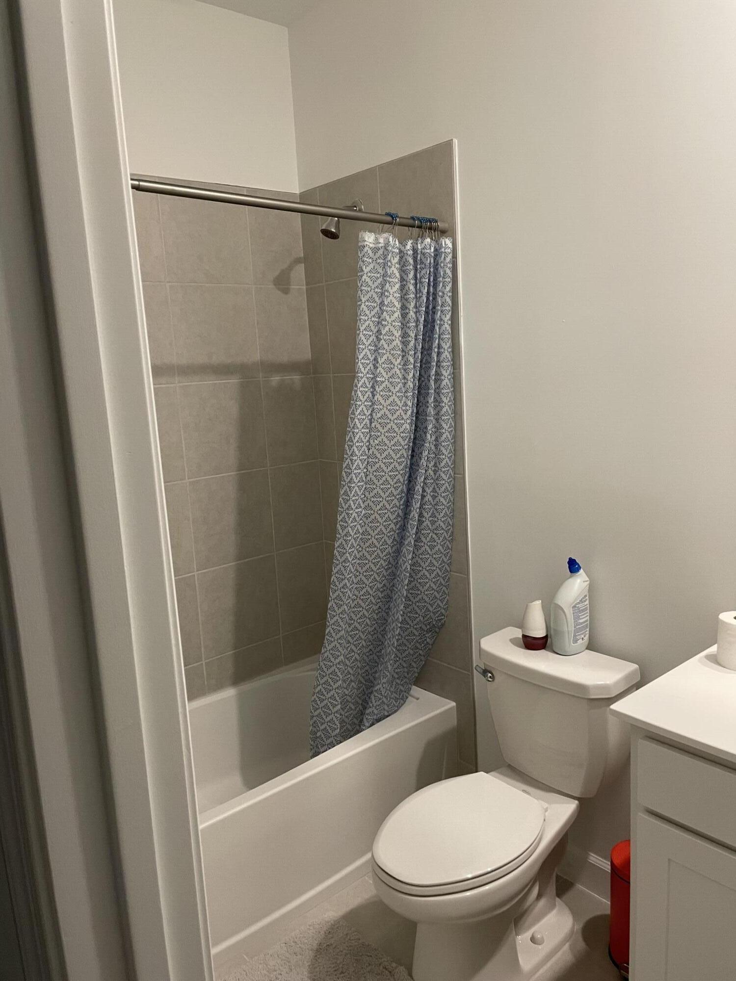 VERANDA PLAT NO. 9 - Residential Lease