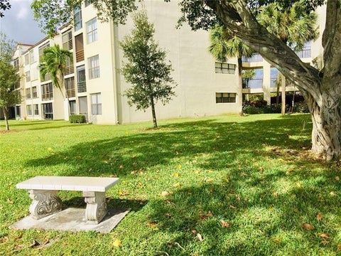 Tiny photo for 2314 S Cypress Bend Drive #Unit 614, Pompano Beach, FL 33069 (MLS # B26048459)