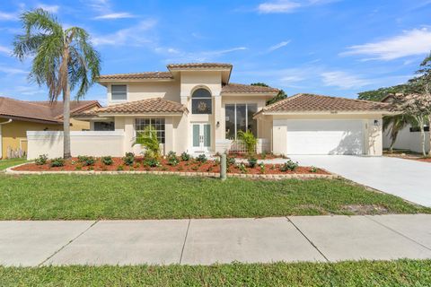 Photo of 9645 Carousel Circle N, Boca Raton, FL 33434 (MLS # R11136913) Photo of 9645 Carousel Circle N, Boca Raton, FL 33434 (MLS # R11136913)