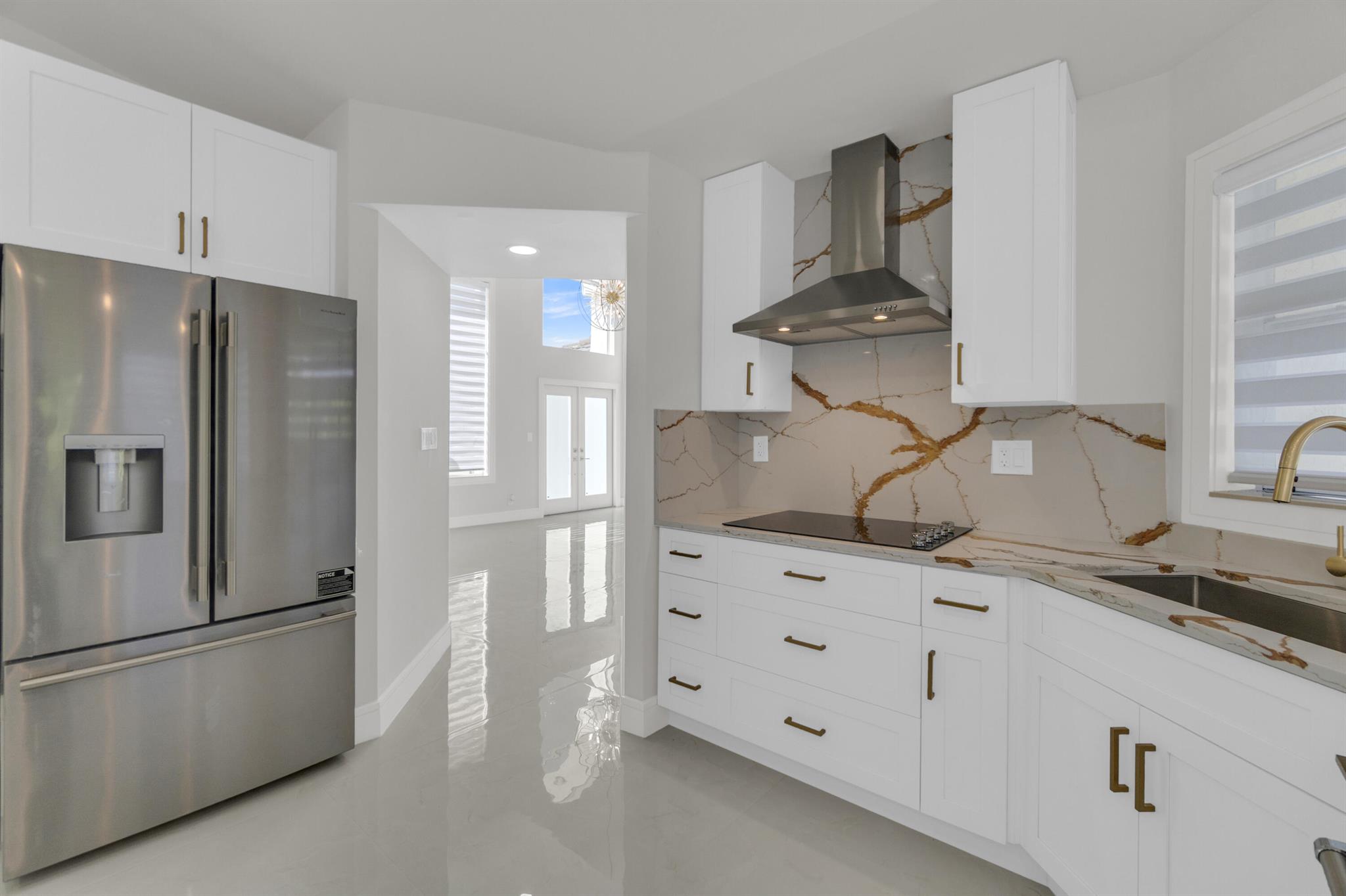 WEST BOCA LAKE - Residential