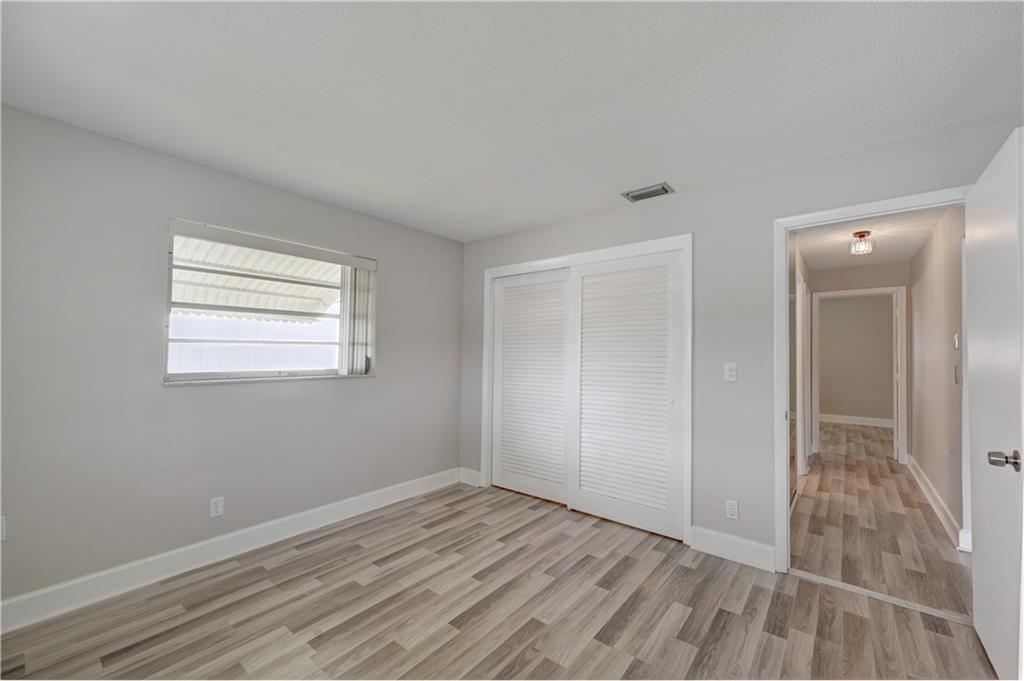 Leisureville Third Sec 65 - Residential