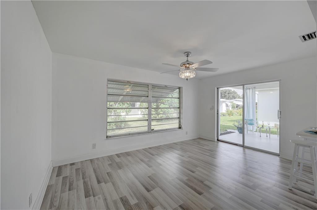 Leisureville Third Sec 65 - Residential