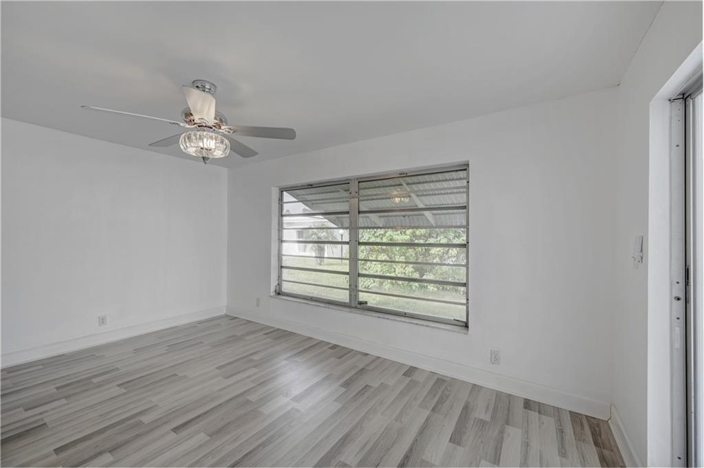 Leisureville Third Sec 65 - Residential