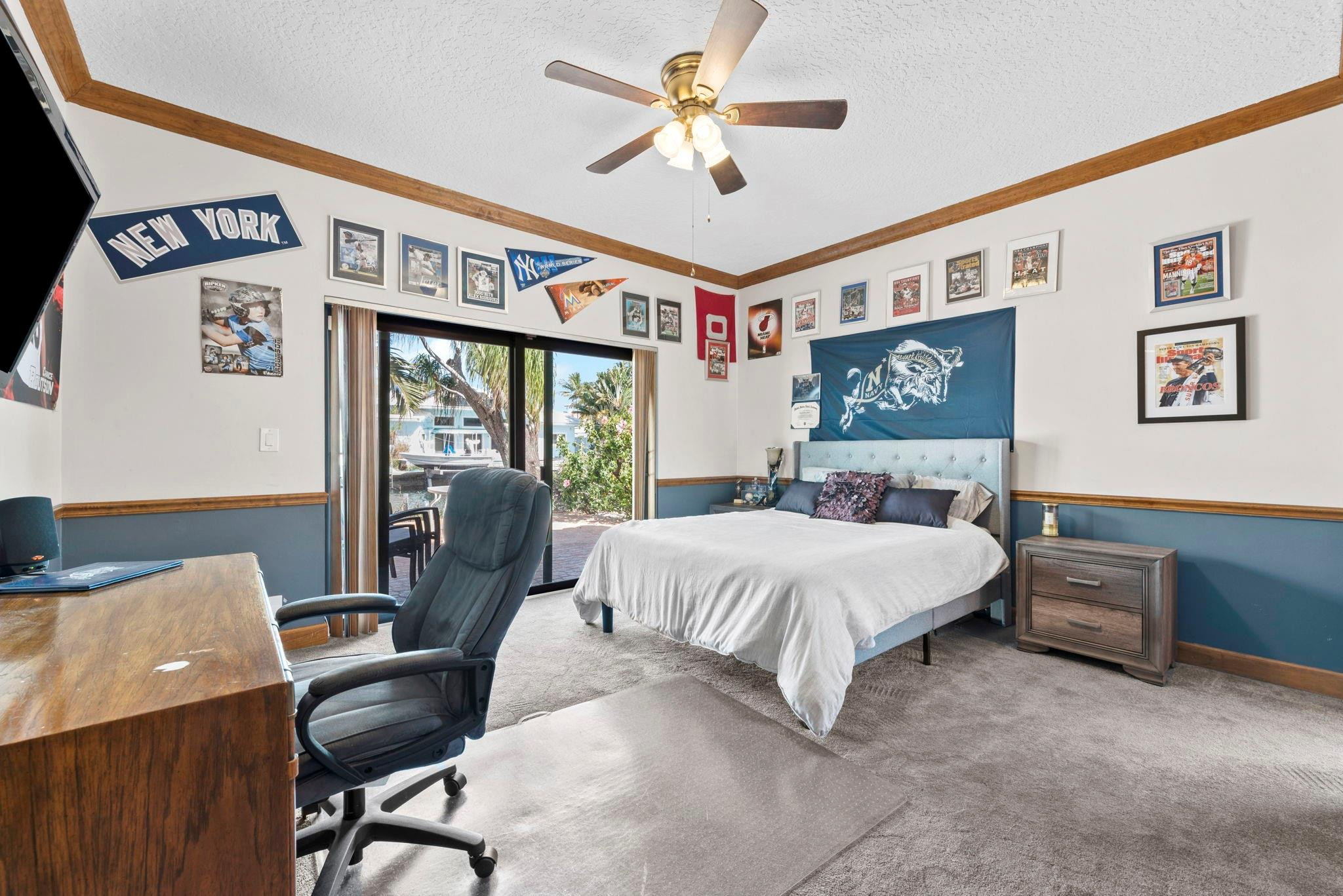 Santamaria Harbor 28-27 B - Residential