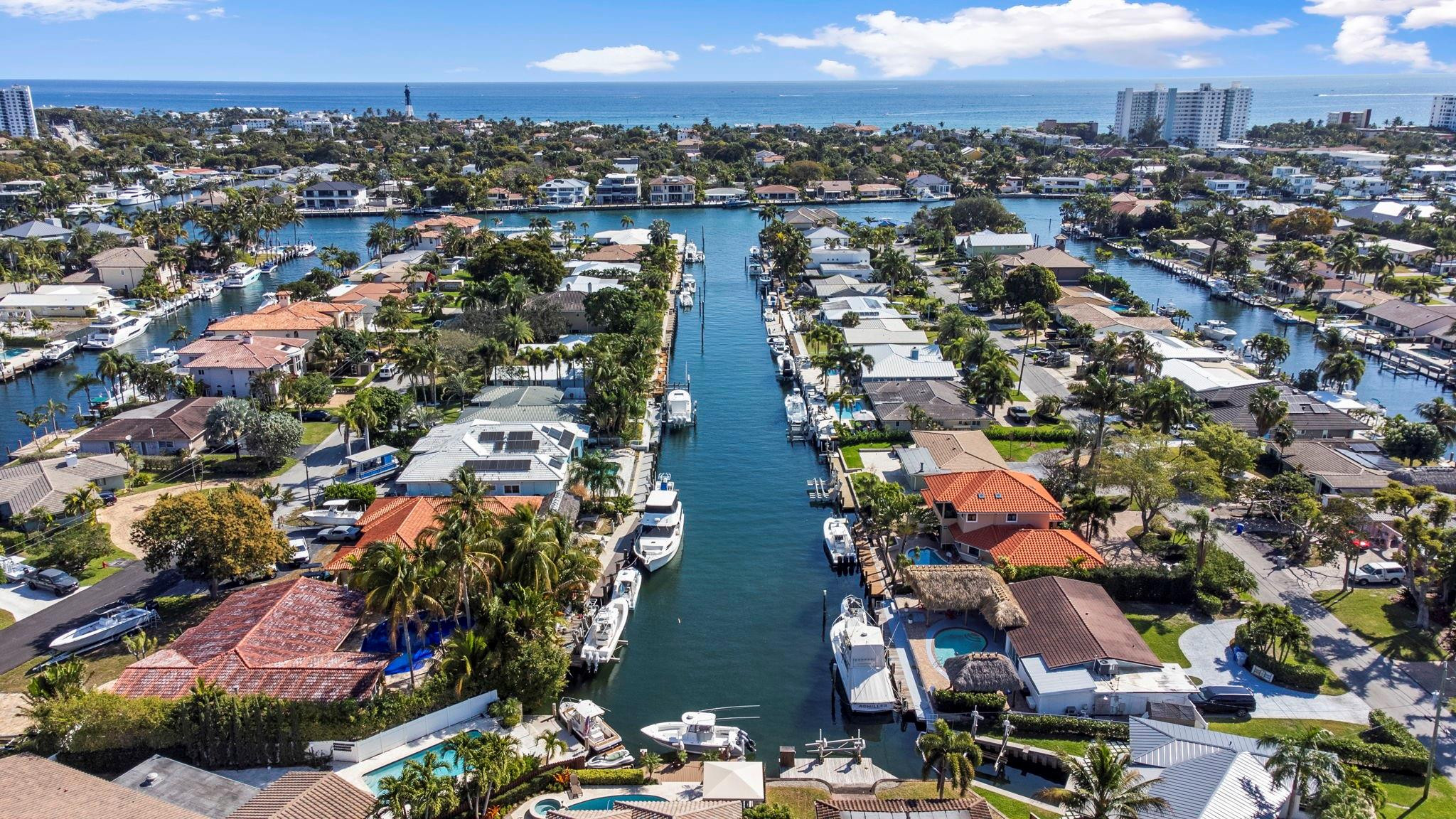Santamaria Harbor 28-27 B - Residential