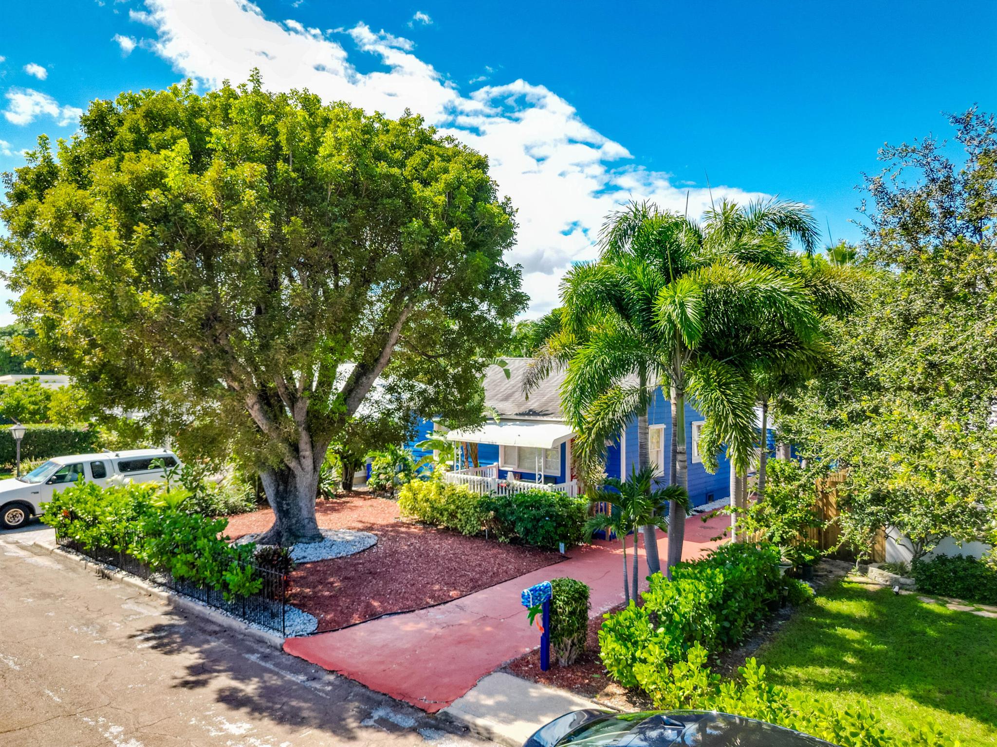 LAKE WORTH TOWN OF - Residential