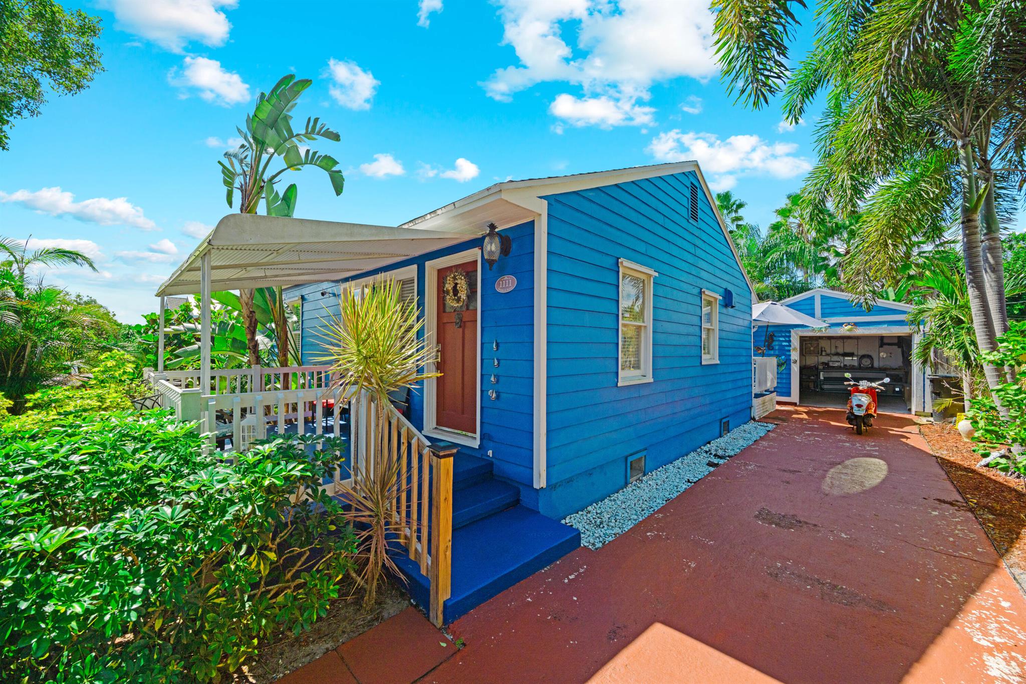 LAKE WORTH TOWN OF - Residential