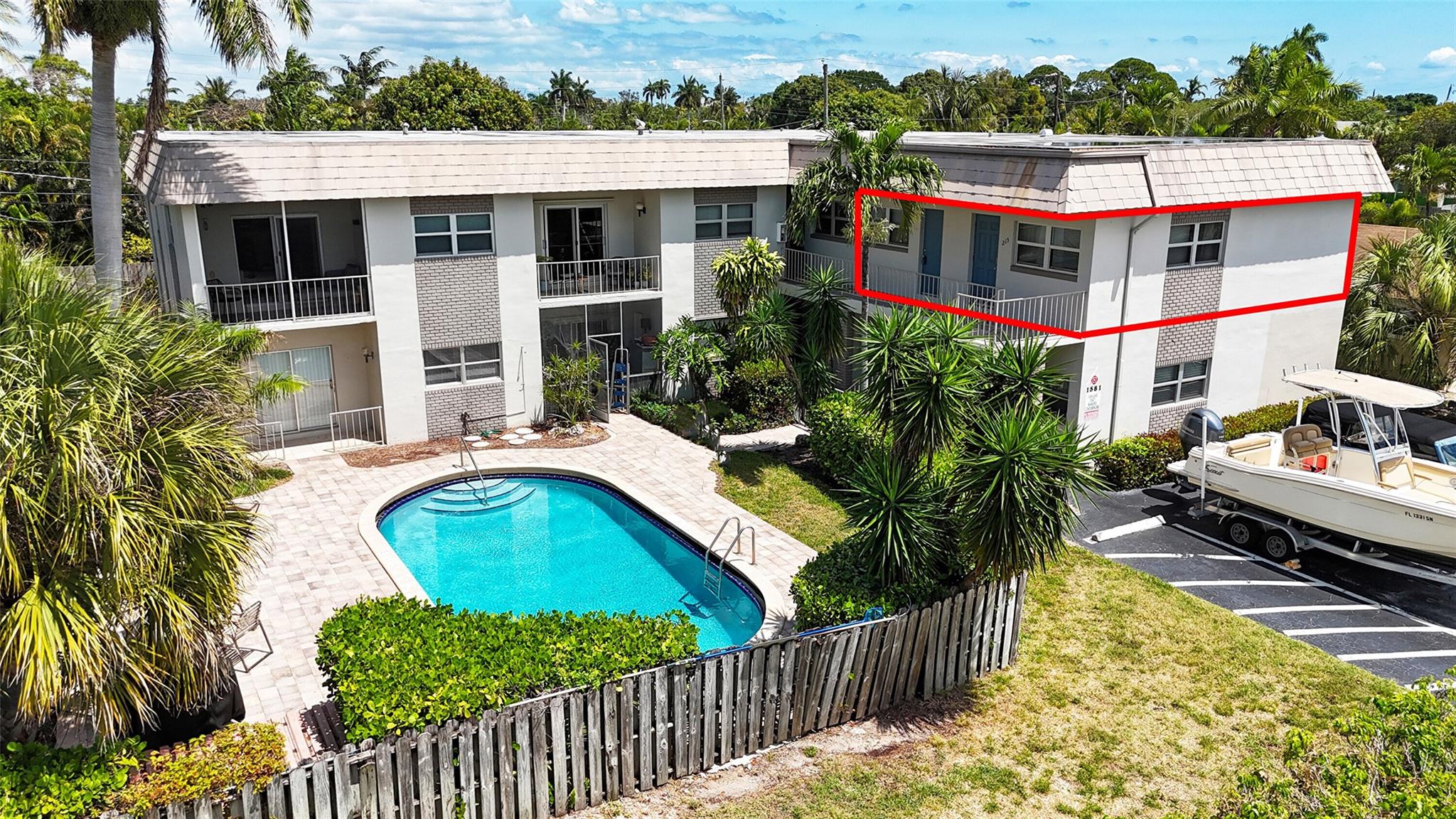 Oakland East Manor - Residential