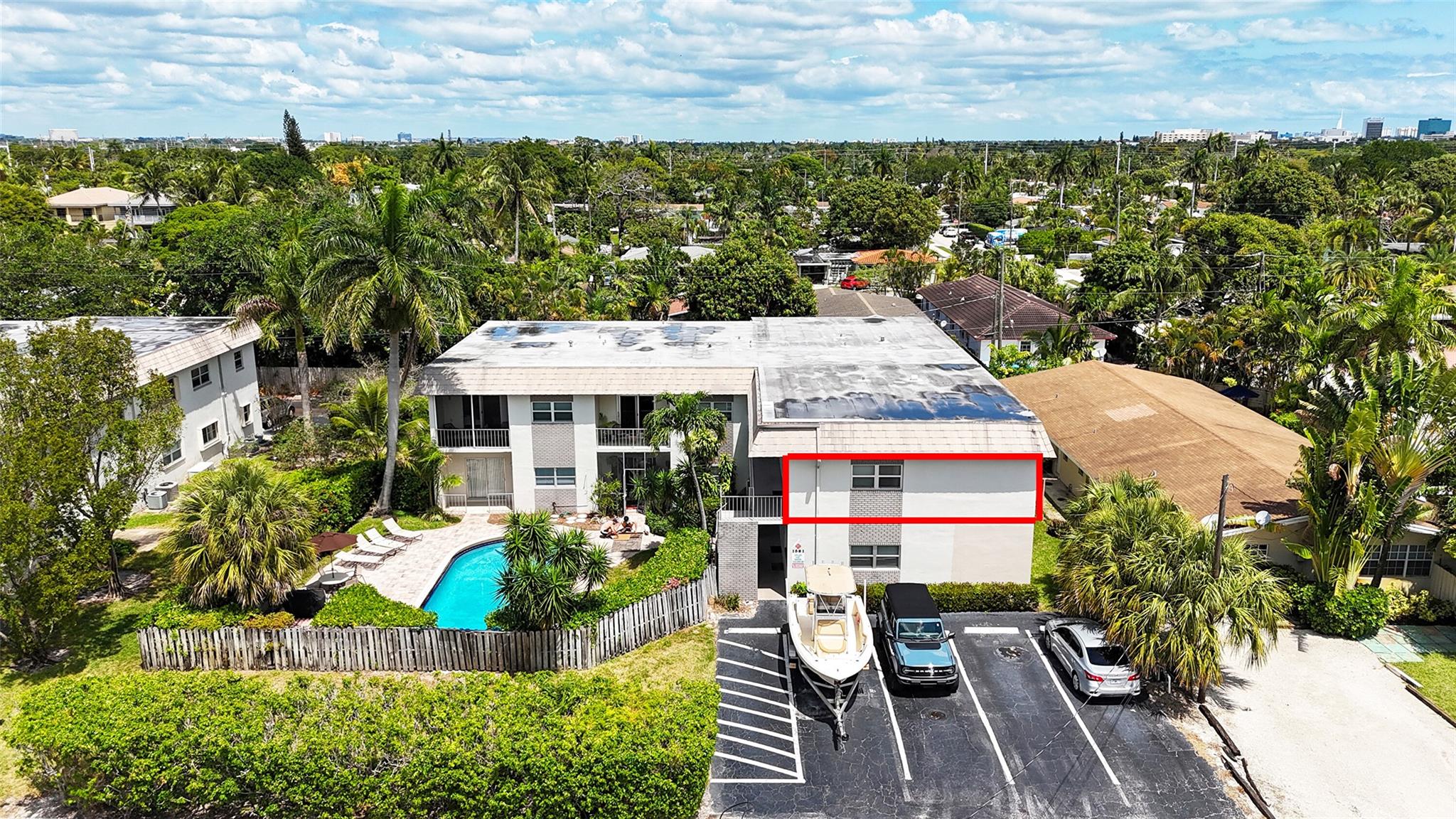 Oakland East Manor - Residential