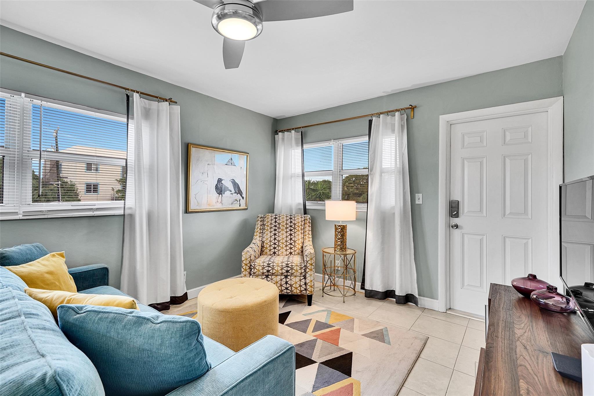 Oakland East Manor - Residential