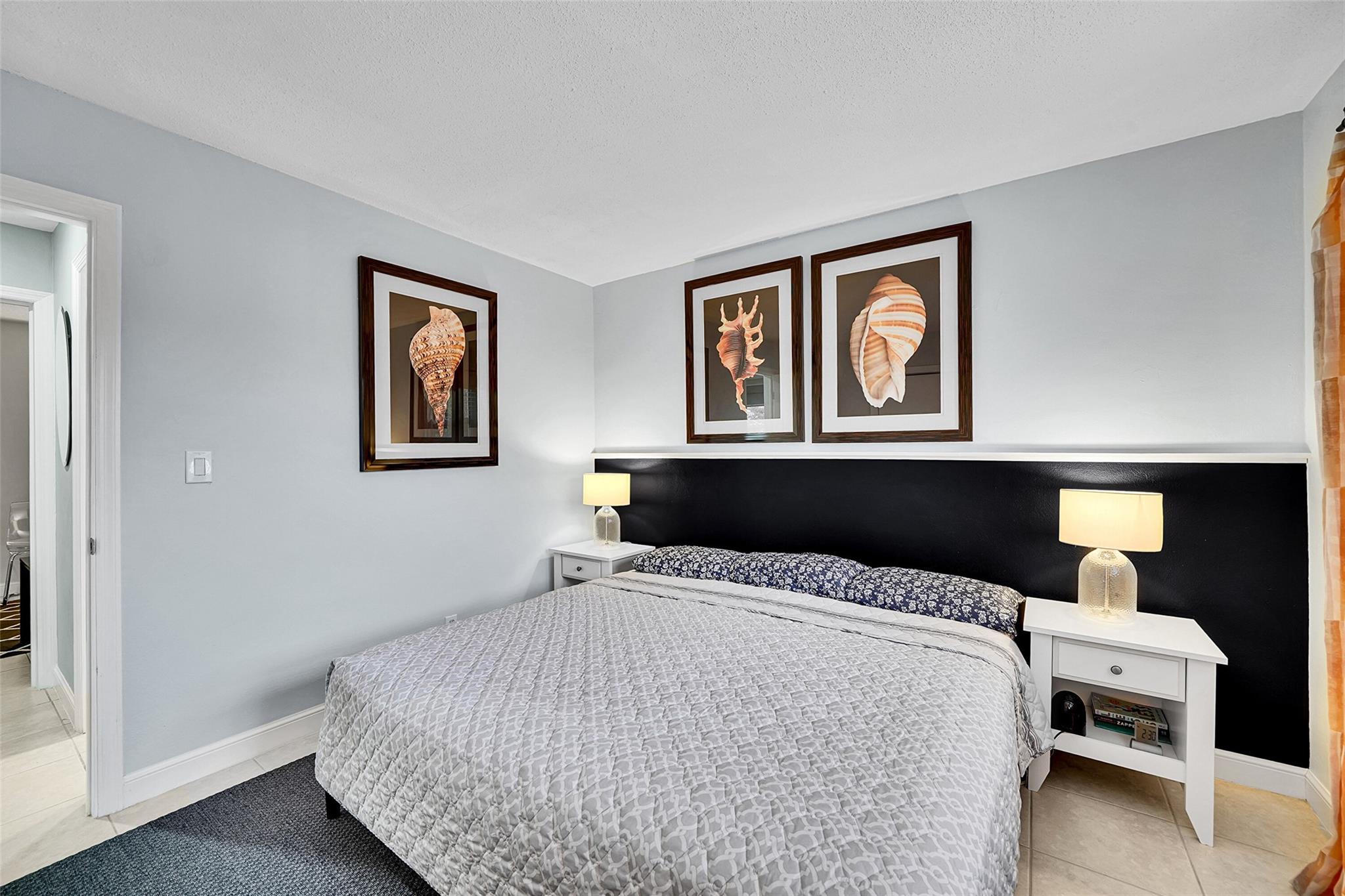 Oakland East Manor - Residential