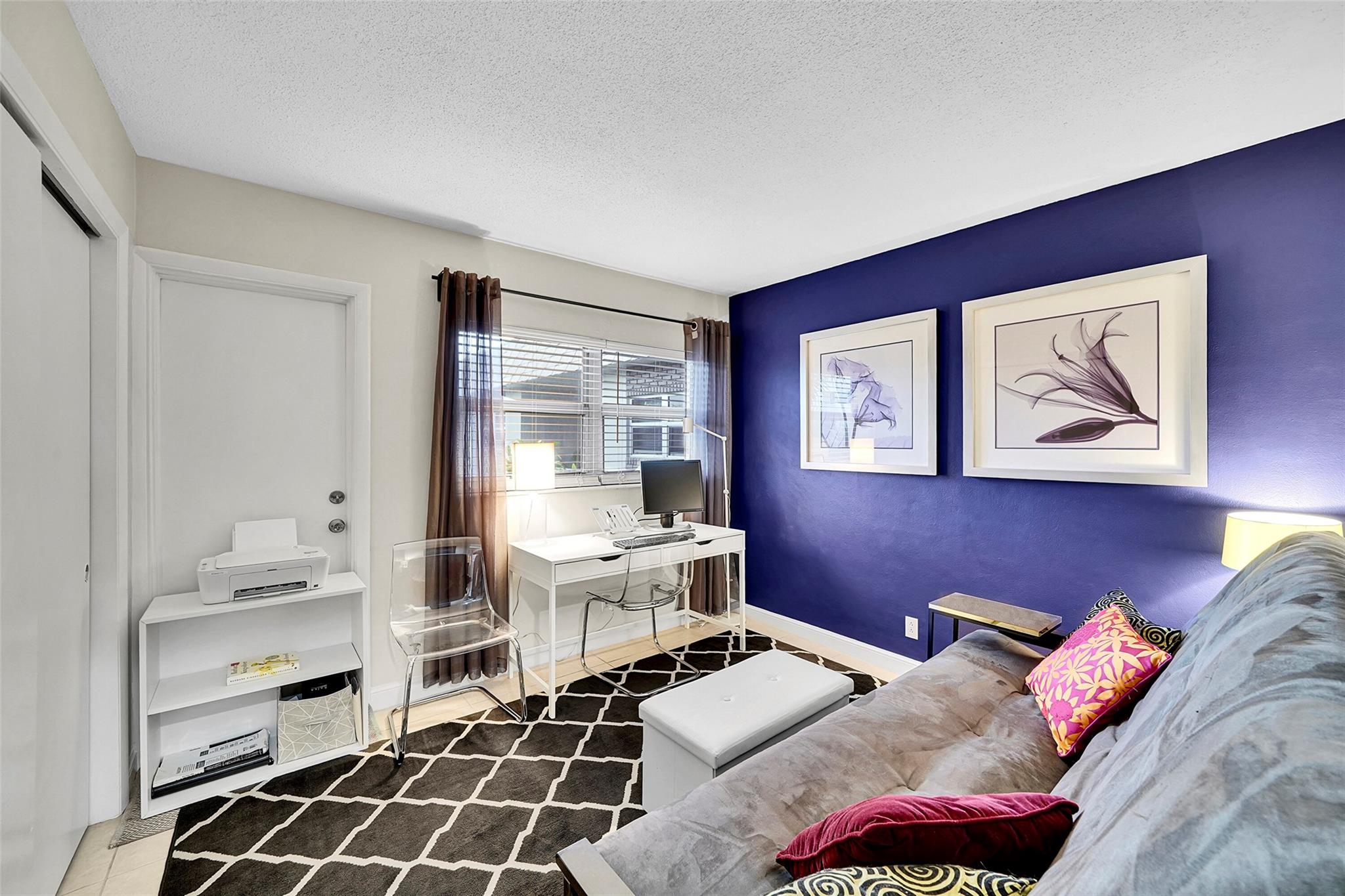 Oakland East Manor - Residential