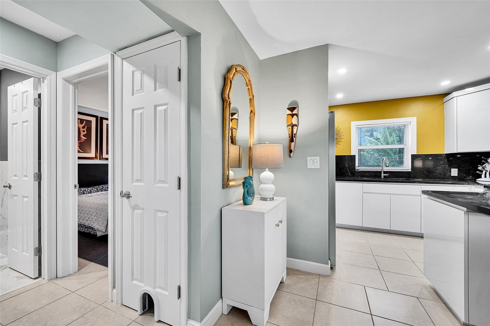 Oakland East Manor - Residential