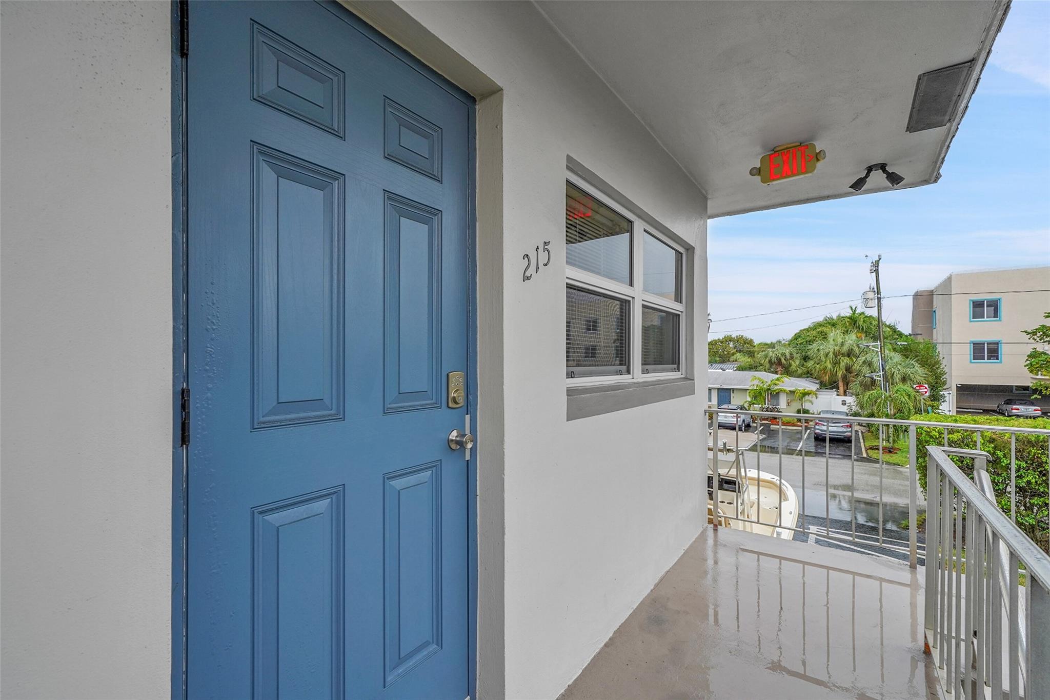 Oakland East Manor - Residential