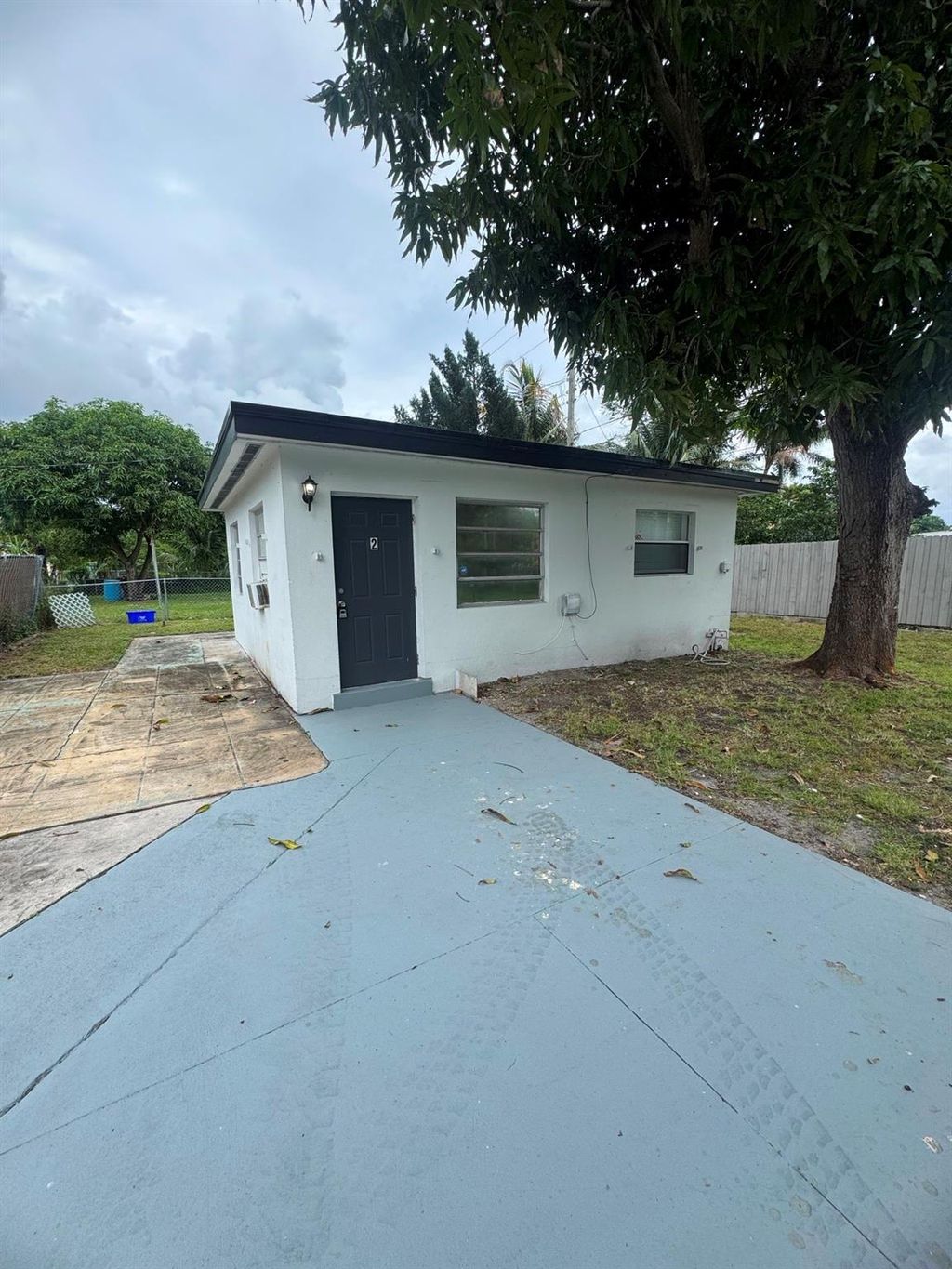 Photo of 832 D Street #rear, Lake Worth Beach, FL 33460 (MLS # F10468296)