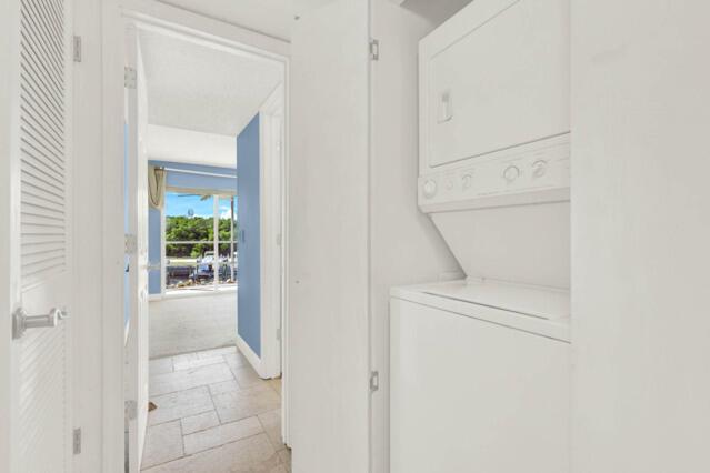 Beach Club Colony - Residential